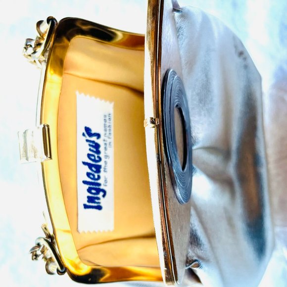 Vintage 1970s Gold Evening Clutch – Ingledew’s - Picture 9 of 10